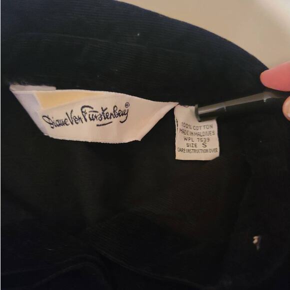 VTG Diane von Furstenberg black corduroy button down shirt - small - Picture 4 of 4